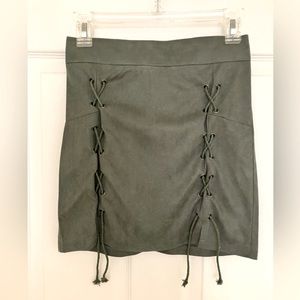 NWOT Mr. KK Green Faux Suede Skirt